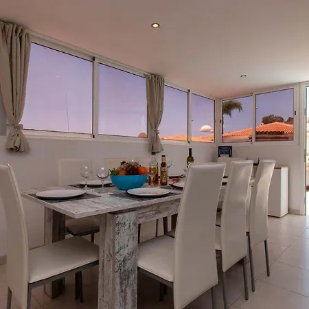 Clariana * Callao Salvaje